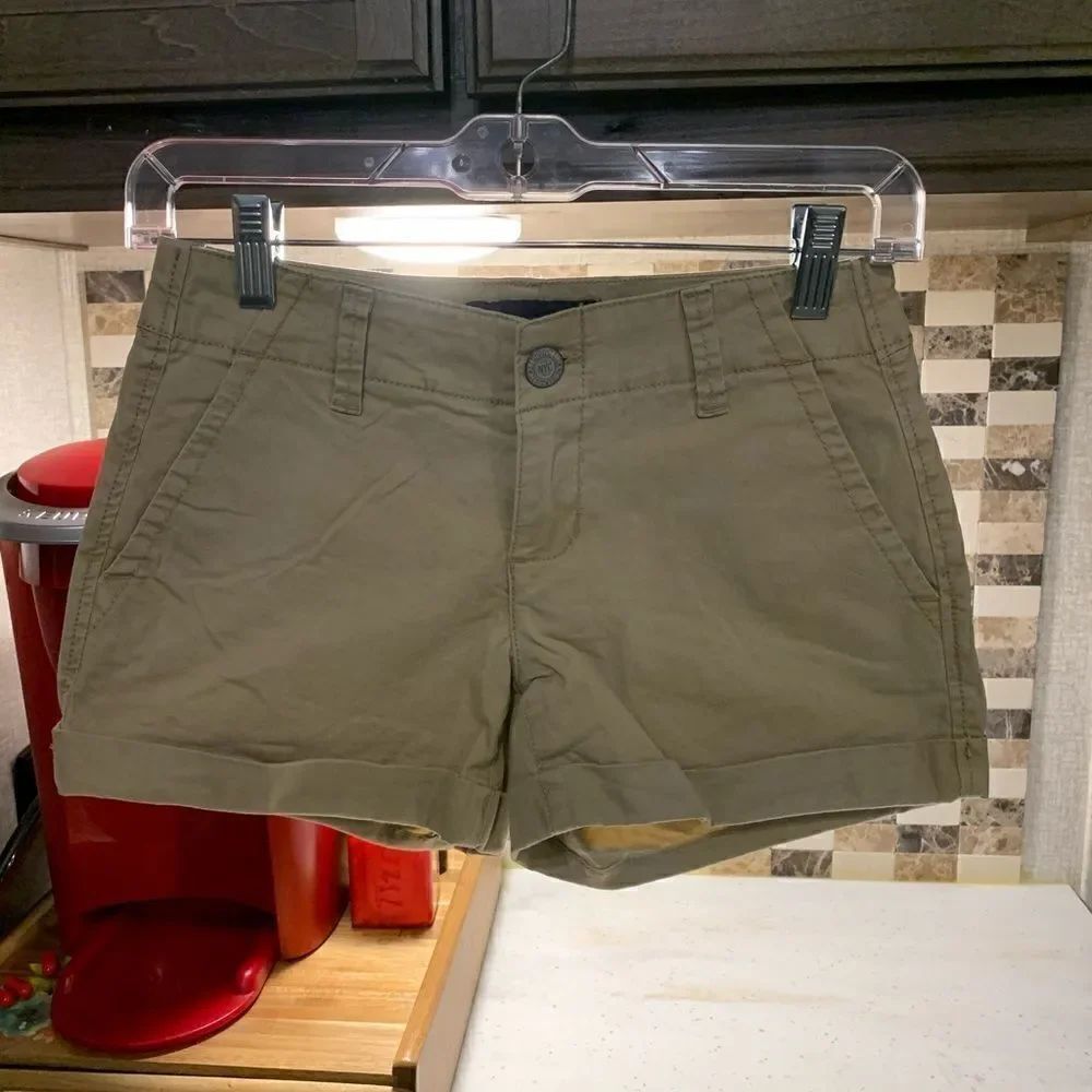 Aeropostale Khaki MIDI Shorts